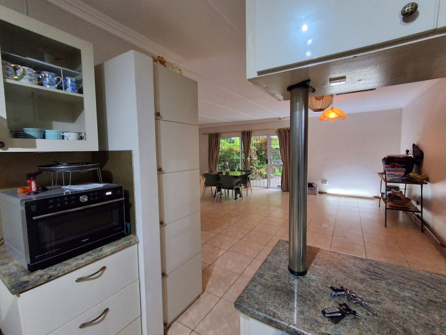 4 Bedroom Property for Sale in Nahoon Valley Park Eastern Cape